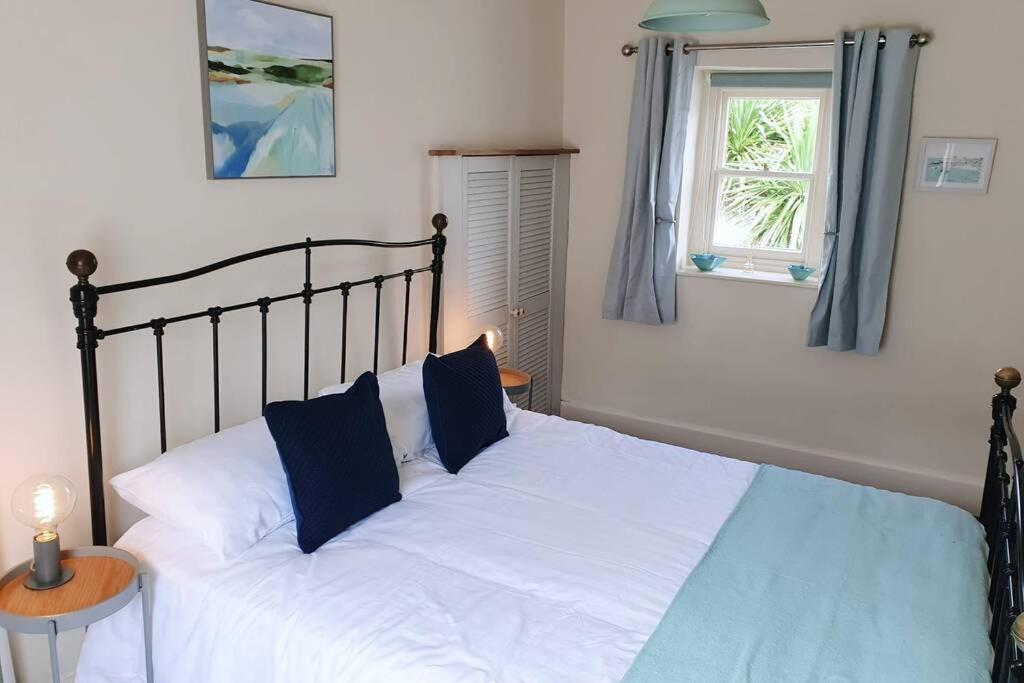 Stunning & Spacious House In Central Tenby Exterior foto
